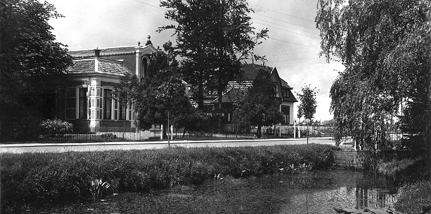 De Stationsstraat rond 1925